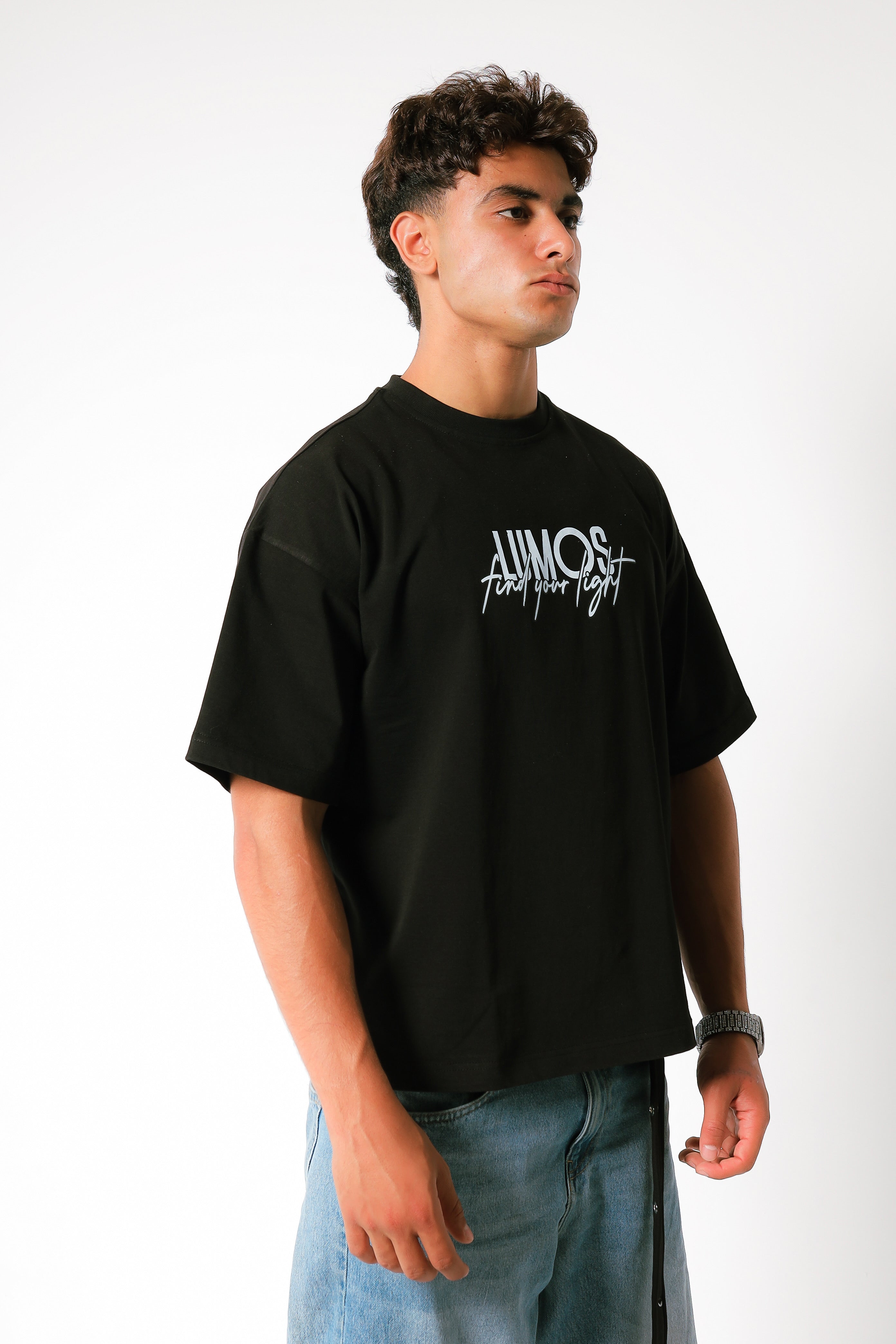 LUMOS BLACK TEE