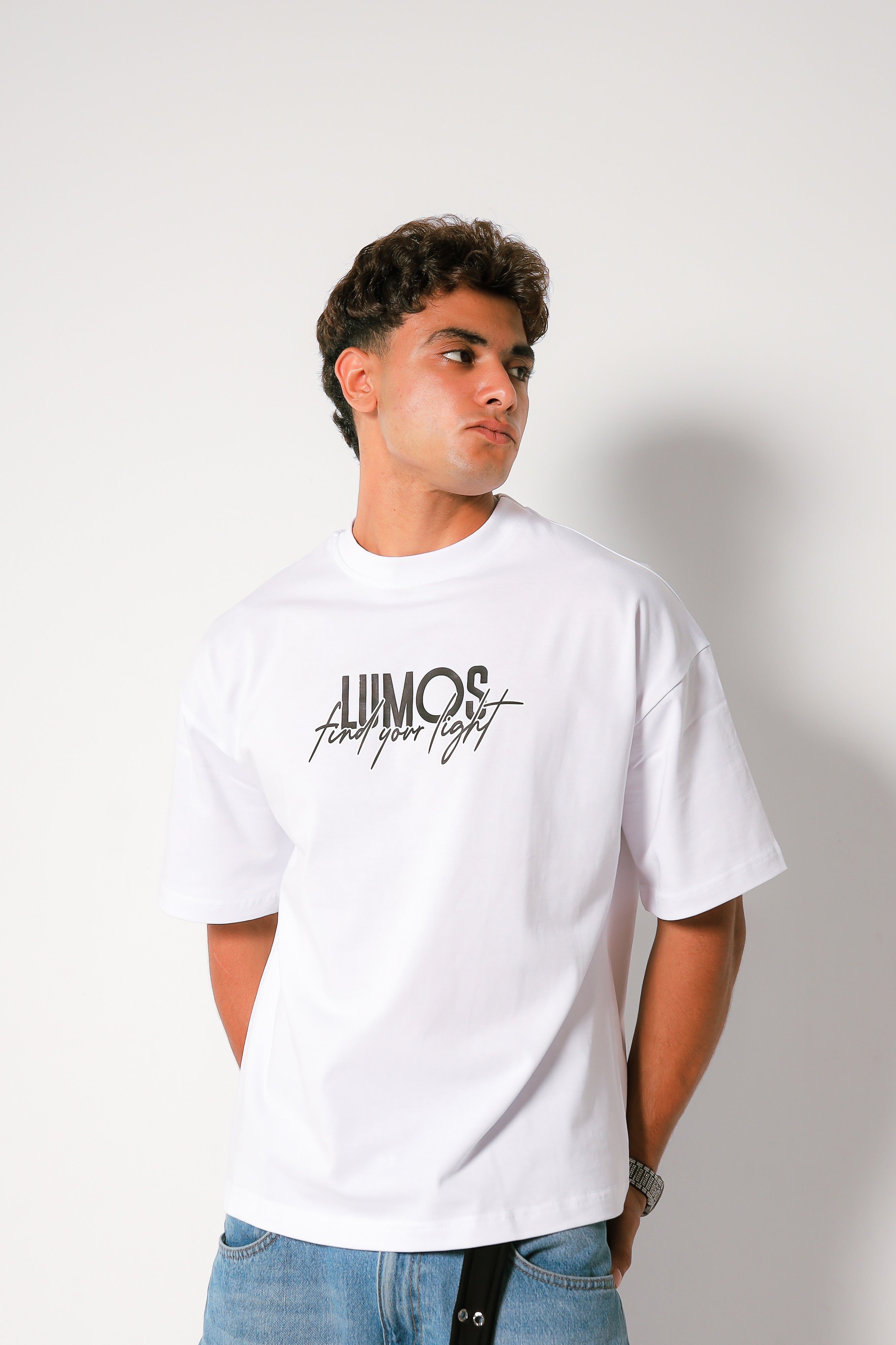 LUMOS WHITE TEE